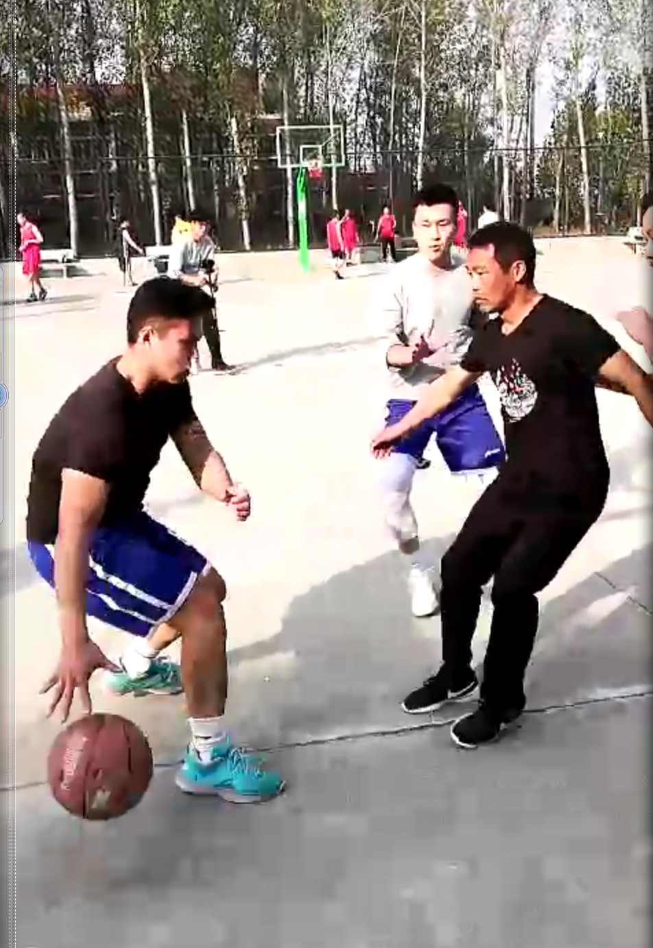 篮球